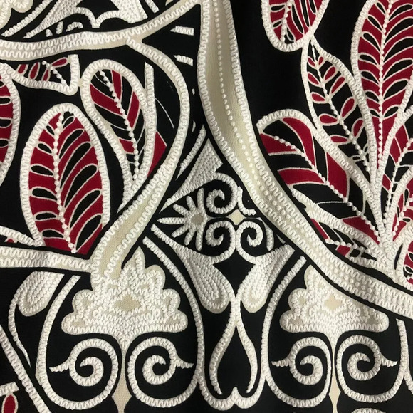 Bell Sleeve Embroidered Midi Dress Size 6 - Picture 2 of 8